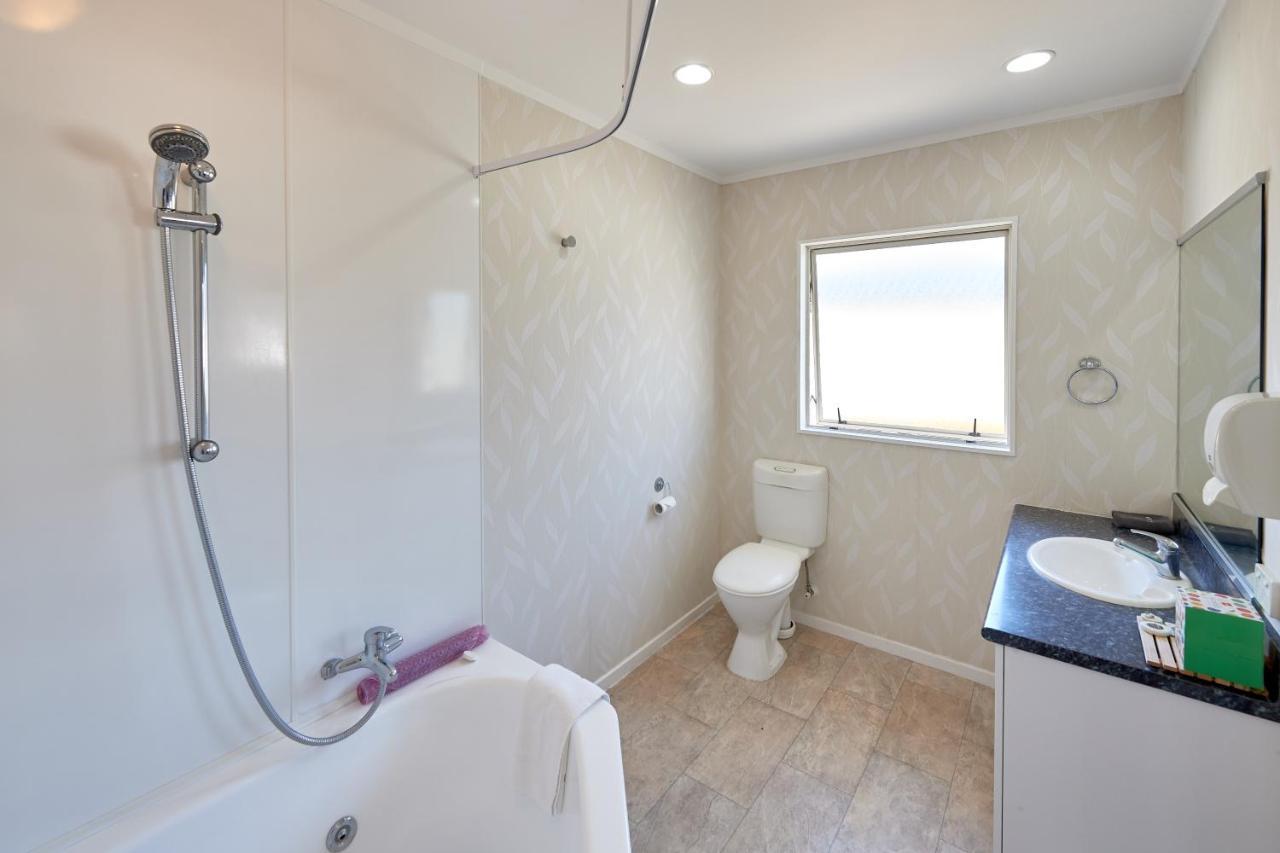 Livingston Motel Whakatane Ngoại thất bức ảnh